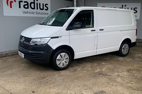 2021 Volkswagen Transporter T28