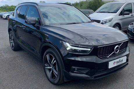 Volvo XC40 1.5h T4 Recharge 10.7kWh R-Design Auto Euro 6 (s/s) 5dr (SUV)